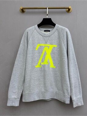🚩steal Louis Vuitton Gray Crewneck Sweatshirt with Neon Yellow Logo